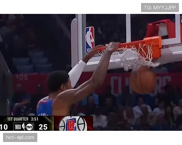 雷霆三分雨终结骑士七连胜 残阵团队篮球展现深度韧性